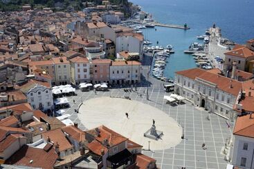 هتل Oleander Oleander Resort