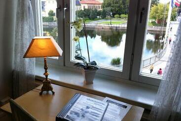 בית מלון כפרי Strand