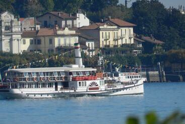 هتل Albergo La Ripa