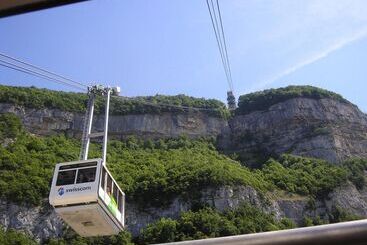 בית מלון כפרי Atalante