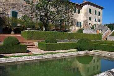 בית מלון כפרי Badia A Coltibuono Wine Resort