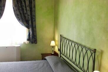 فندق Castello Montegiove