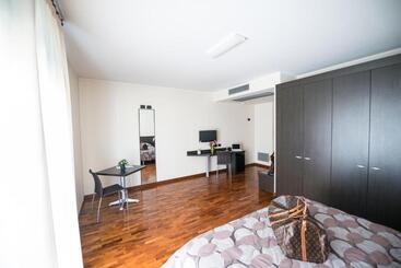 Отель Draconerium