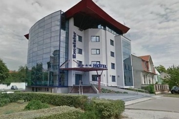 Excelsior By Timhotels