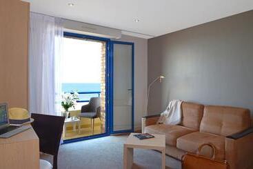 호텔 Hôtel De La Plage