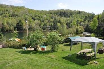 酒店 Le Boisé Du Lac