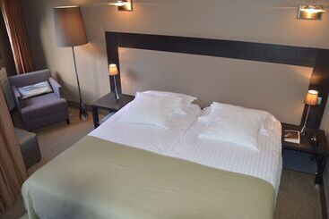 בית מלון כפרי Les Rives