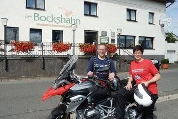 ホテル Und Landgasthof Zum Bockshahn