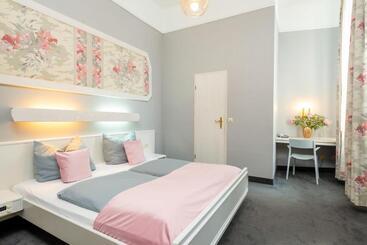 W22 Hotel Am Kurfürstendamm