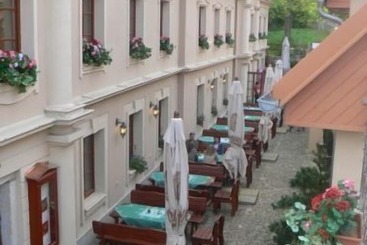 بنسيون Mahleruv Penzion Na Hradbach