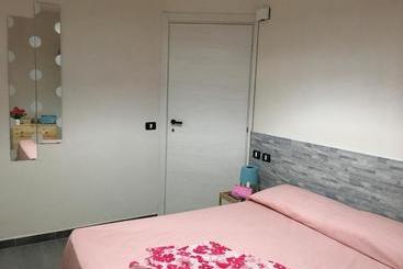 بانگلو Village La Canzone Del Mare