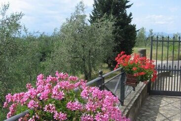 Сельский дом Agriturismo Villani Poderi Nesti & Cupoli