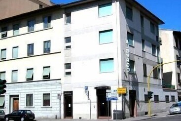 هتل Albergo Sonia