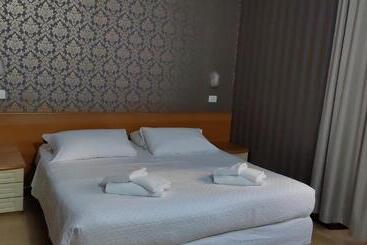 Отель Nuovo Rondo