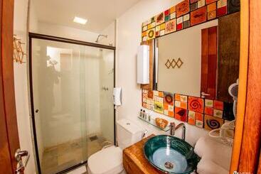 בית מלון כפרי Pier Beach Club