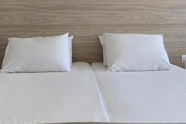 Апартаменты Pals Studios Pefkos