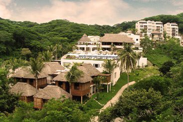 استراحتگاه Puerto Bahia Villas
