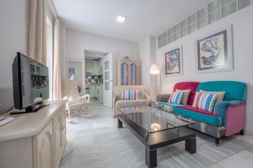 Apartasuites Alberca Deluxe