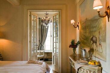 Отель Borgo Santo Pietro