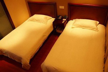 هتل Greentree Inn Shanghai Jiading Huancheng Road Express