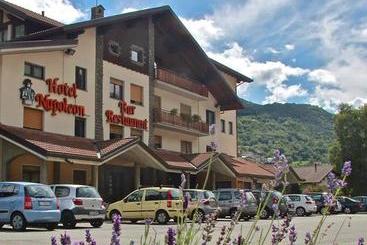 בית מלון כפרי Napoleon