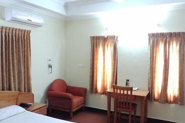 호텔 Ktdc Pepper Grove