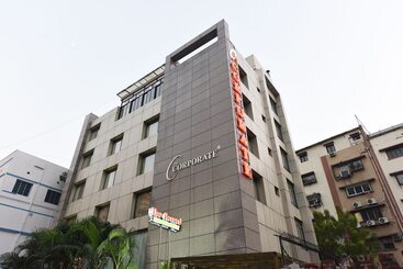 ホテル The Corporate