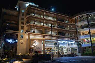 Lomakeskus Canyon De Boracay