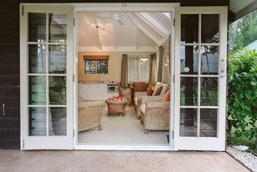 استراحتگاه Muri Beachcomber