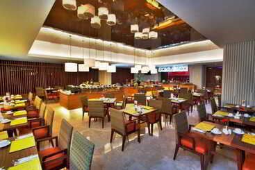 Soll Marina Hotel & Conference Center Bangka