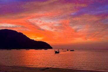 Blanco Beach Bar Hostel