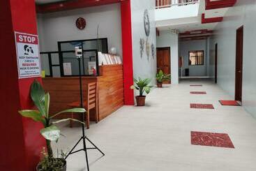 Общежитие Reddoorz At Gracia S Calzada Inn Camiguin