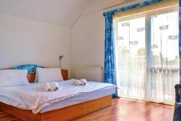 פנסיון Penzión Quatro Ii 250m Od Kúpaliska