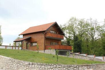 پانسیون Ville Plehan