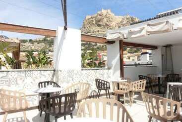 مسافرخانه Les Monges Palace Boutique