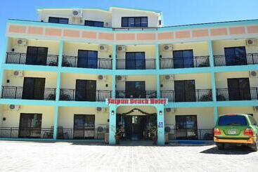 هتل Chalan Kanoa Beach