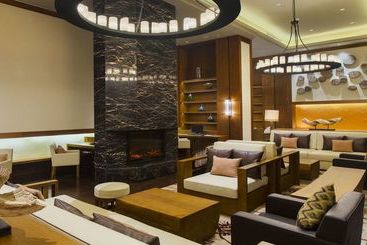 هتل Holiday Inn Changbaishan Suites, An Ihg