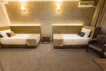 Отель Orient Braila