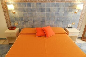 Отель Punta Mesco