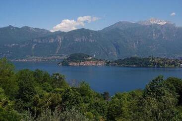 Отель Albergo Rusall