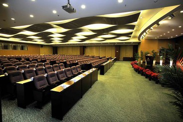 Отель Yuntai International