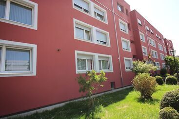 דירות לתיירים Swiss Star Zurich Airport   Self Check In