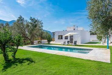 Cortijo Villa Maroma órgiva By Ruralidays - Orgiva