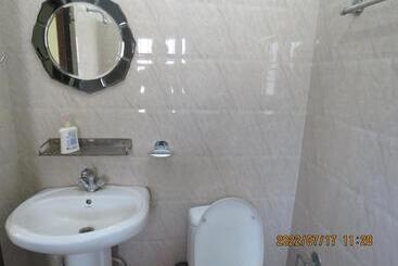 Hidden Leaf Bed & Breakfast