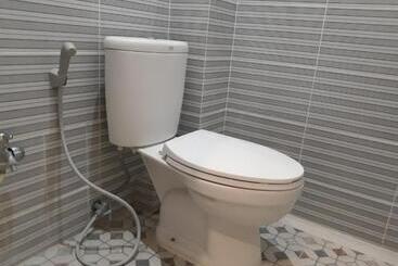 هتل Oyo 91162 Homestay Ansyariah Syariah