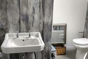 بنسيون Percy Villa