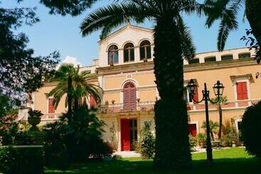 Курорт Villa Fenicia