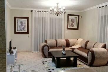 פנסיון Sunrise View