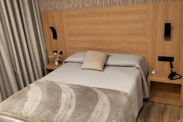 پانسیون Praza Camelias