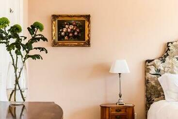 Bed and Breakfast The Knowle At St Leonards